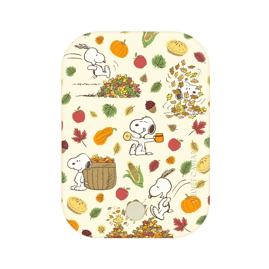 Snoopy Autumn Leaves Portable MagSafe Charger Power Pack
