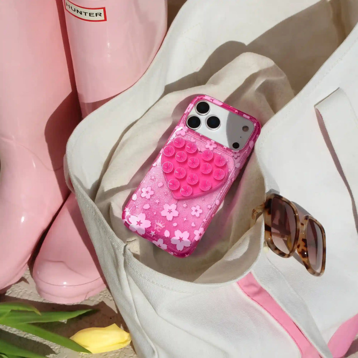 Hot Pink Heart MagSafe MightyGrip